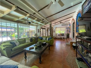 CORONADO / CLUB DE GOLF / 6HABITACIONES / 1600 M2 / PISCINA