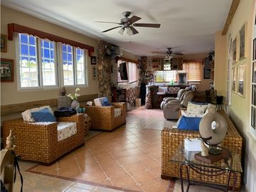 CORONADO / CLUB DE GOLF / 6HABITACIONES / 1600 M2 / PISCINA