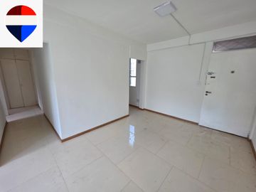 Venta Departamento 3 Amb FLores APTO CREDITO