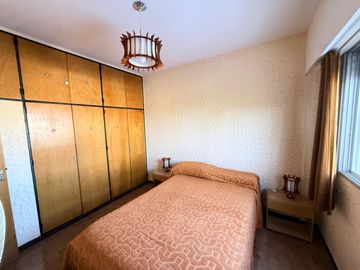 Departamento en venta c/ cochera en Zona Sur