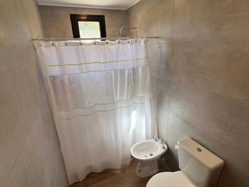 VENTA CASA  LAS GOLONDRINAS GOLF  LUJAN