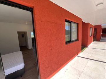 VENTA CASA  LAS GOLONDRINAS GOLF  LUJAN