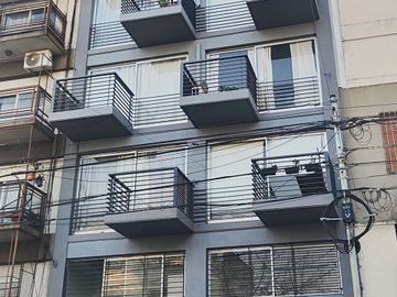 ALQUILER MONOAMBIENTE EN CABALLITO CON BALCON