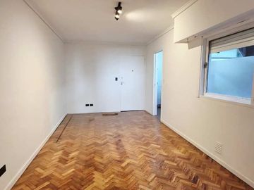 Venta 2 amb cocina separada Floresta refaccionado