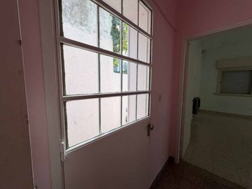 Venta Casa 5 ambientes en Vicente Lopez cochera