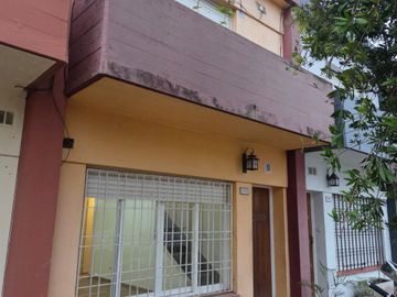 Alquilo Duplex 4 Ambientes Villa Tesei