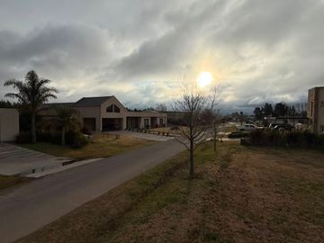 VENTA LOTE FINCAS DEL ALBA 1265 MTS