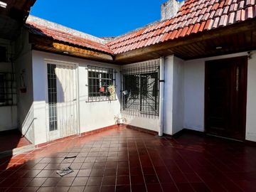 CASA 5 AMBIENTES VENTA EN RAFAEL CALZADA