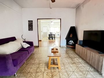 CASA 5 AMBIENTES VENTA EN RAFAEL CALZADA