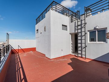 VENTA DPTO MONOAMBIENTE C/BALCON - V. DEL PARQUE