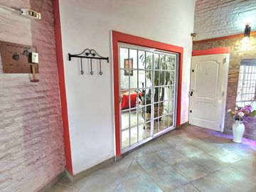 VENTA CASA QUINTA F.ALVAREZ MORENO+PISCINA+QUINCHO