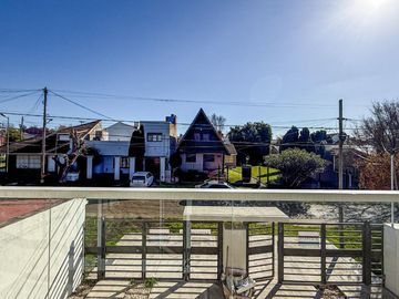 CASA EN PH 3 AMBIENTES A ESTRENAR PUNTA MOGOTES