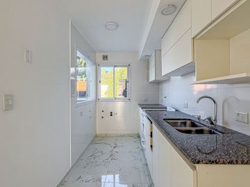 CASA EN PH 3 AMBIENTES A ESTRENAR PUNTA MOGOTES