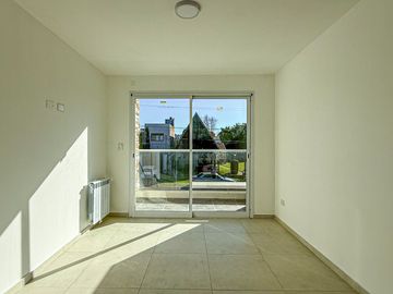 CASA EN PH 3 AMBIENTES A ESTRENAR PUNTA MOGOTES