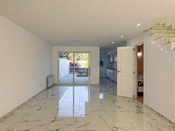 CASA EN PH 3 AMBIENTES A ESTRENAR PUNTA MOGOTES