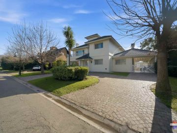 Casa en venta en La Caballeriza Pilar