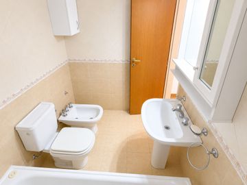 VENTA SEMIPISO LUMINOSO EN VILLA CRESPO