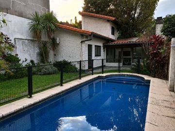 VENTA CASA 6 AMB PILETA QUINCHO FLORIDA OESTE