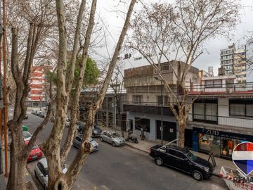 VENTA LUMINOSO MONOAMBIENTE CON BALCÓN EN PALERMO
