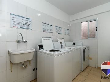 VENTA LUMINOSO MONOAMBIENTE CON BALCÓN EN PALERMO