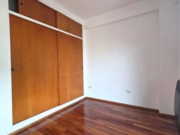 ALQUILER 2 AMBIENTES VILLA URQUIZA CON BALCON