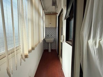 DEPARTAMENTO EN VENTA 3 AMBIENTES CON DEPENDENCIA
