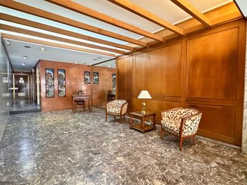 DEPARTAMENTO EN VENTA 3 AMBIENTES CON DEPENDENCIA