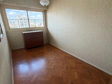 DEPARTAMENTO EN VENTA 3 AMBIENTES CON DEPENDENCIA