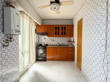 DEPARTAMENTO EN VENTA 3 AMBIENTES CON DEPENDENCIA