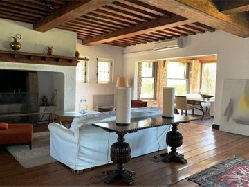 ALQUILER CASA BARRANCAS SAN ISIDRO C/ VISTA AL RIO