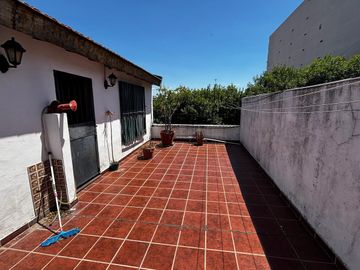 Ph 3 ambientes Venta Flores Apto Crédito