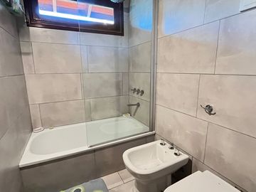 CASA VENTA PINAMAR BARRIO B5  6 AMB GAS GARAGE