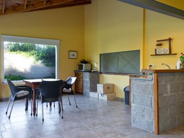 CASA 3 AMBIENTES EN VENTA BARRIO VICENTE MELAZZI
