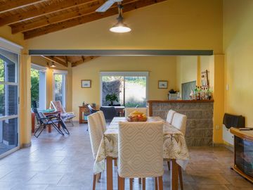 CASA 3 AMBIENTES EN VENTA BARRIO VICENTE MELAZZI