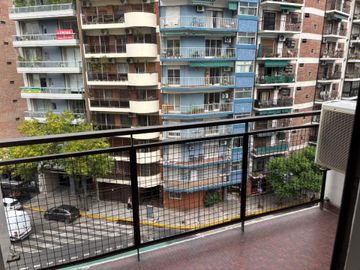 VENTA 3 AMBIENTES CON BALCON EN VILLA CRESPO