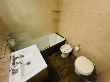 Venta departamento 3 amb con balcon en Urquiza