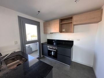 DEPTO ALQUILER 2AMB TIGRE CON BALCON Y AMENITIES