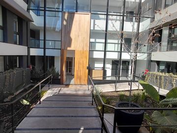 ALQUILER DE DEPARTAME. CON COCH. AIVI PARQUE LELOR