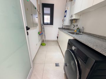 VENTA CASA 4 AMB BARRIO CERRADO WESTON