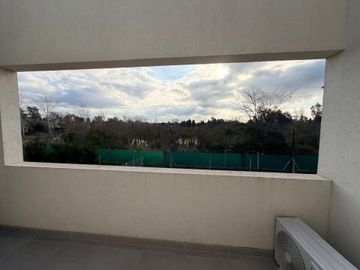 VENTA CASA 4 AMB BARRIO CERRADO WESTON