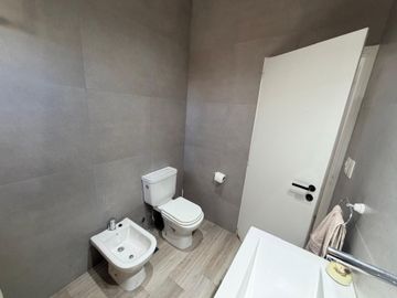 VENTA CASA 4 AMB BARRIO CERRADO WESTON