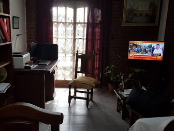 OPORTUNIDAD VENTA CASA + DEPTO LOTE PROPIO 443 M2