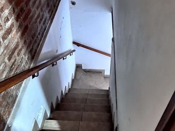 OPORTUNIDAD VENTA CASA + DEPTO LOTE PROPIO 443 M2