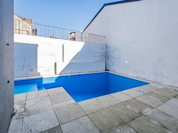 IMPECABLE DEPTO TIPO CASA-PILETA-MARTINEZ-3 DORMIS