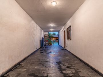Casa 7 amb con parque y garage en Martinez