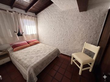 VENTA CASA PH , JARDIN , 4 AMB, MARTINEZ