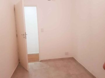 PRECIOSO PH 4 AMB CON PATIO REMODELADO A NUEVO