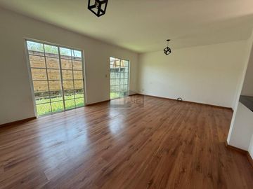 Casa en Venta en  Fracc. en Lerma, a 20 minutos de Santa Fe
