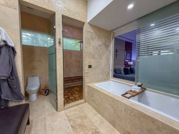 Departamento de 1240 Metros en Puerta De Hierro La Reserva Zotogrande