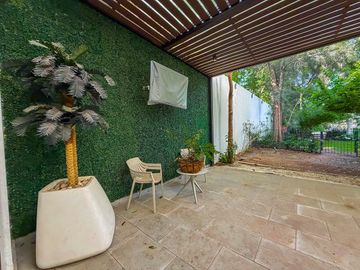 Departamento de 1240 Metros en Puerta De Hierro La Reserva Zotogrande